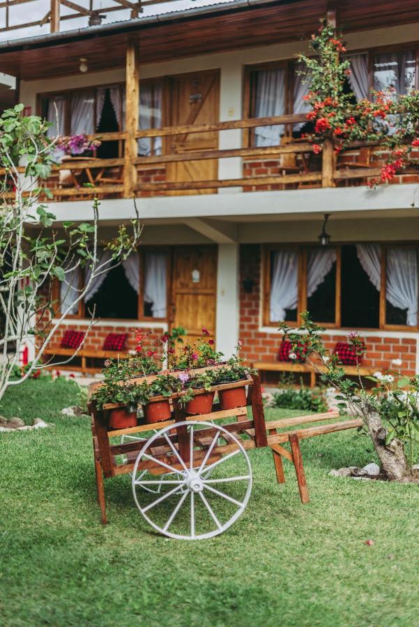 Posada Edelweiss اوكسابامبا المظهر الخارجي الصورة
